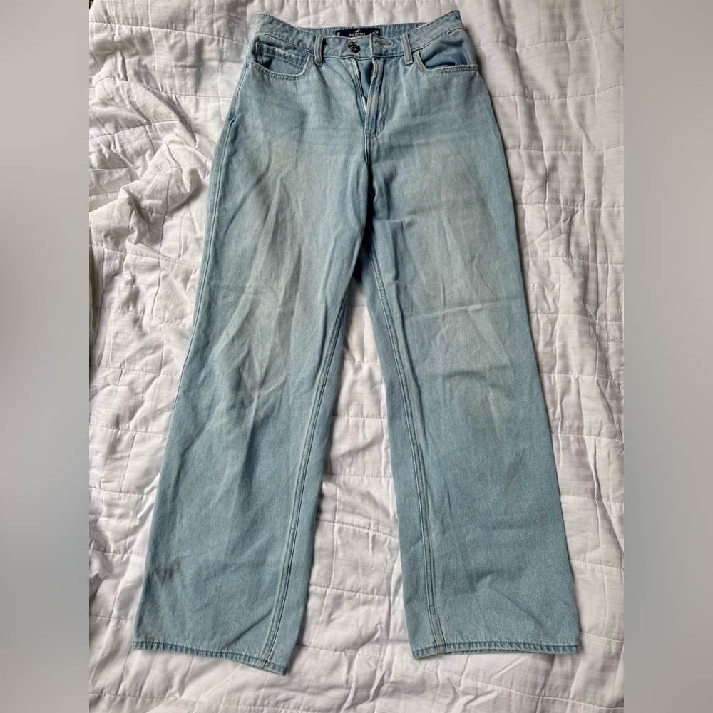 Hollister Ultra High-Rise Baggy Light Blue Denim Jeans